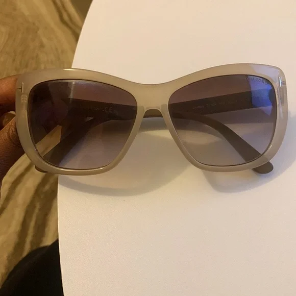 Tom Ford | Accessories | Tom Ford Sunglasses Only Worn A Few  display picture 2